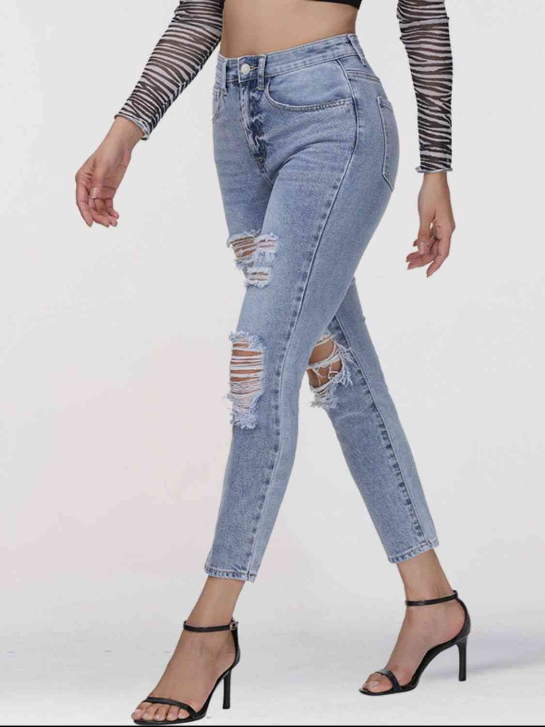 Distressed Skinny Cropped Jeans