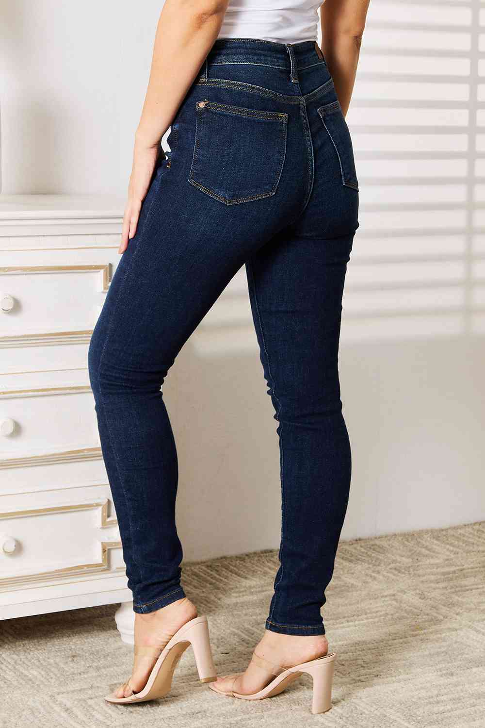 Skinny Jeans with Pockets