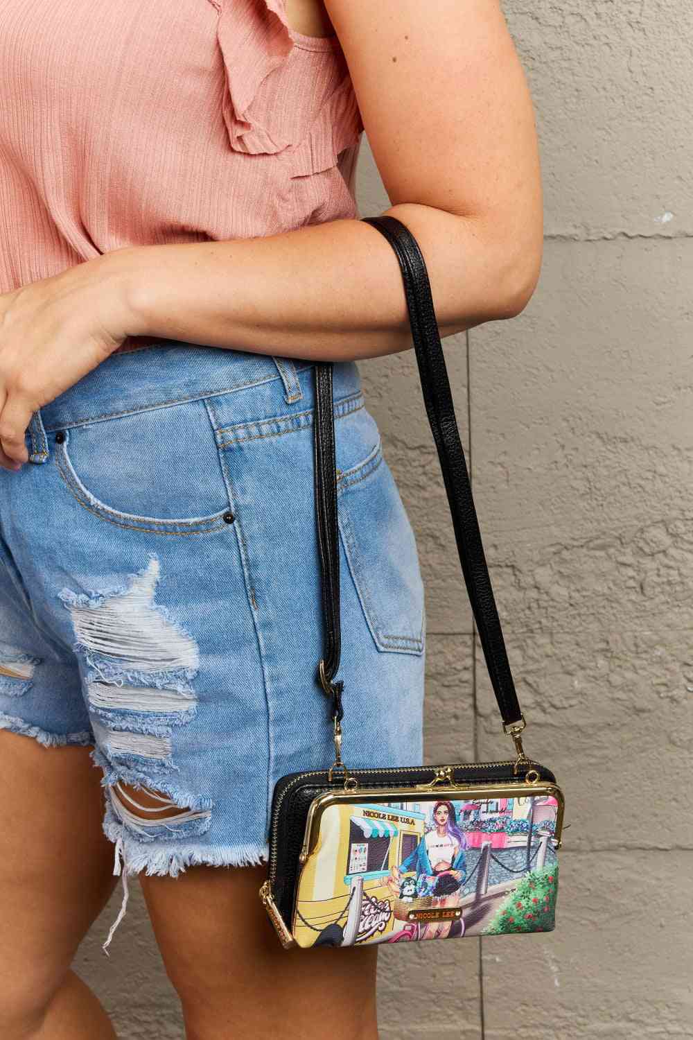 Signature Kiss Lock Crossbody Wallet