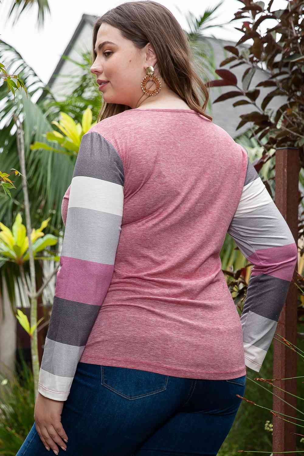 Plus Size Round Neck Color Block Long Sleeve T-Shirt