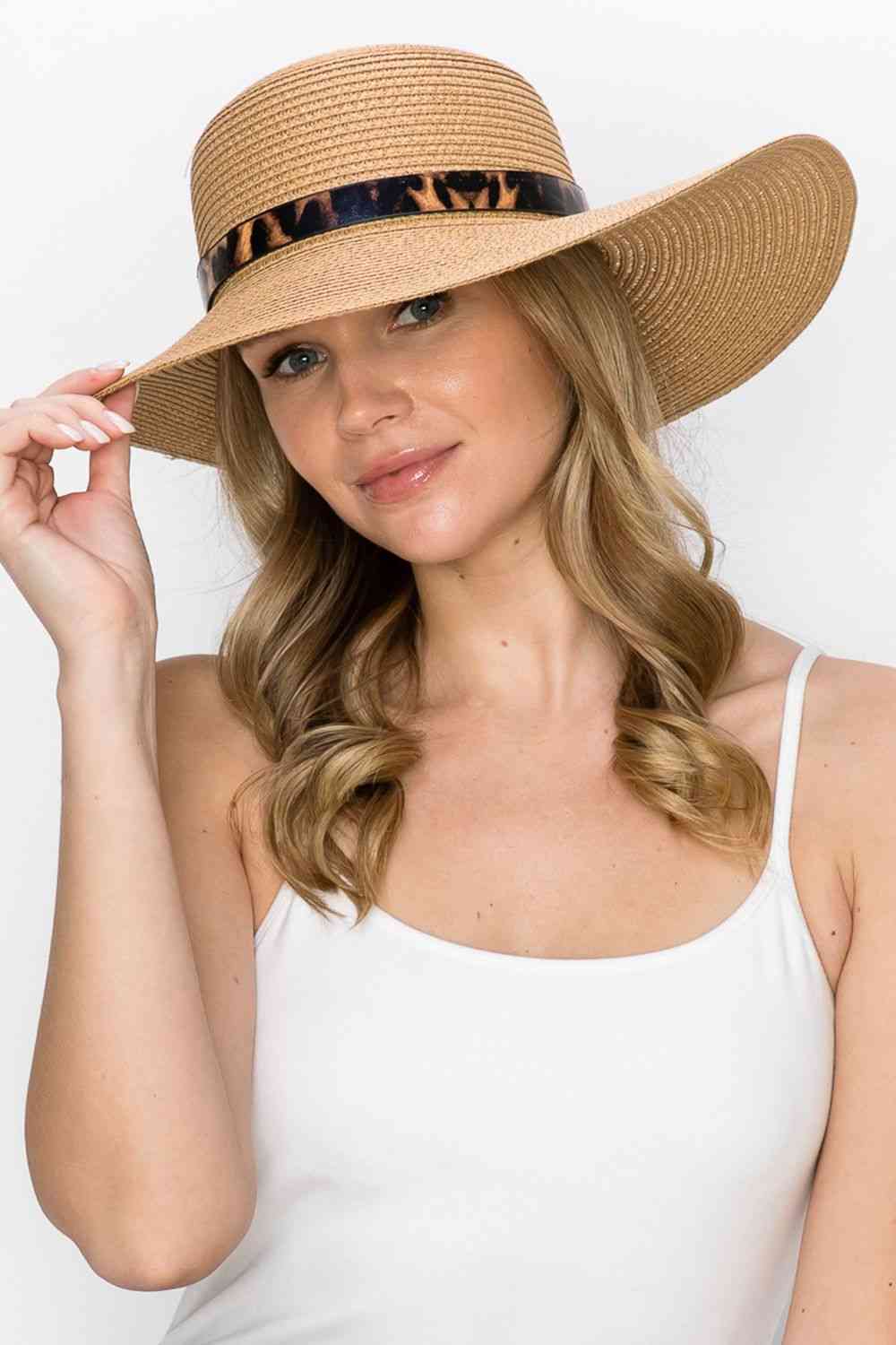 Printed Belt Sunhat in Beige