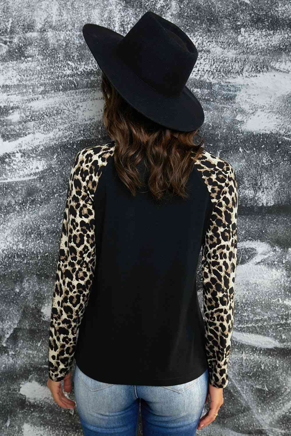 Leopard Print Grommet Long Sleeve Tee