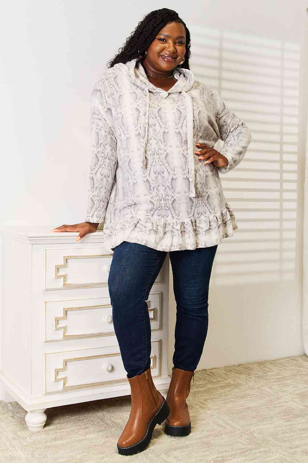 Snakeskin Print Ruffle Hem Hoodie