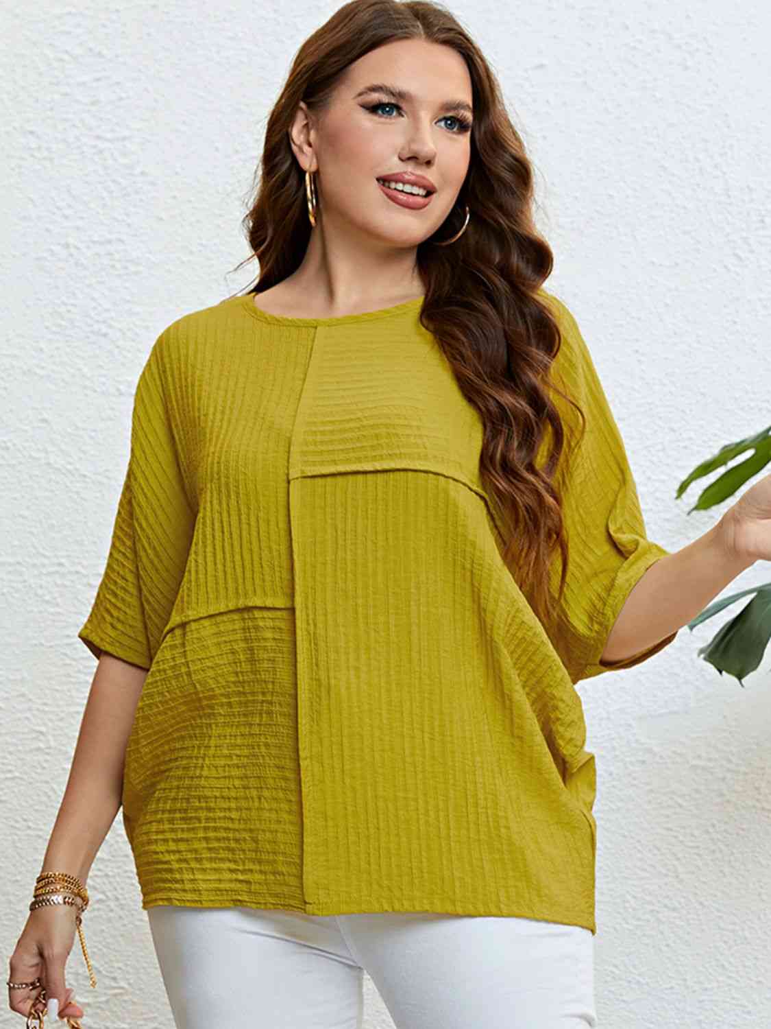 Plus Size Seam Detail Half Sleeve Top