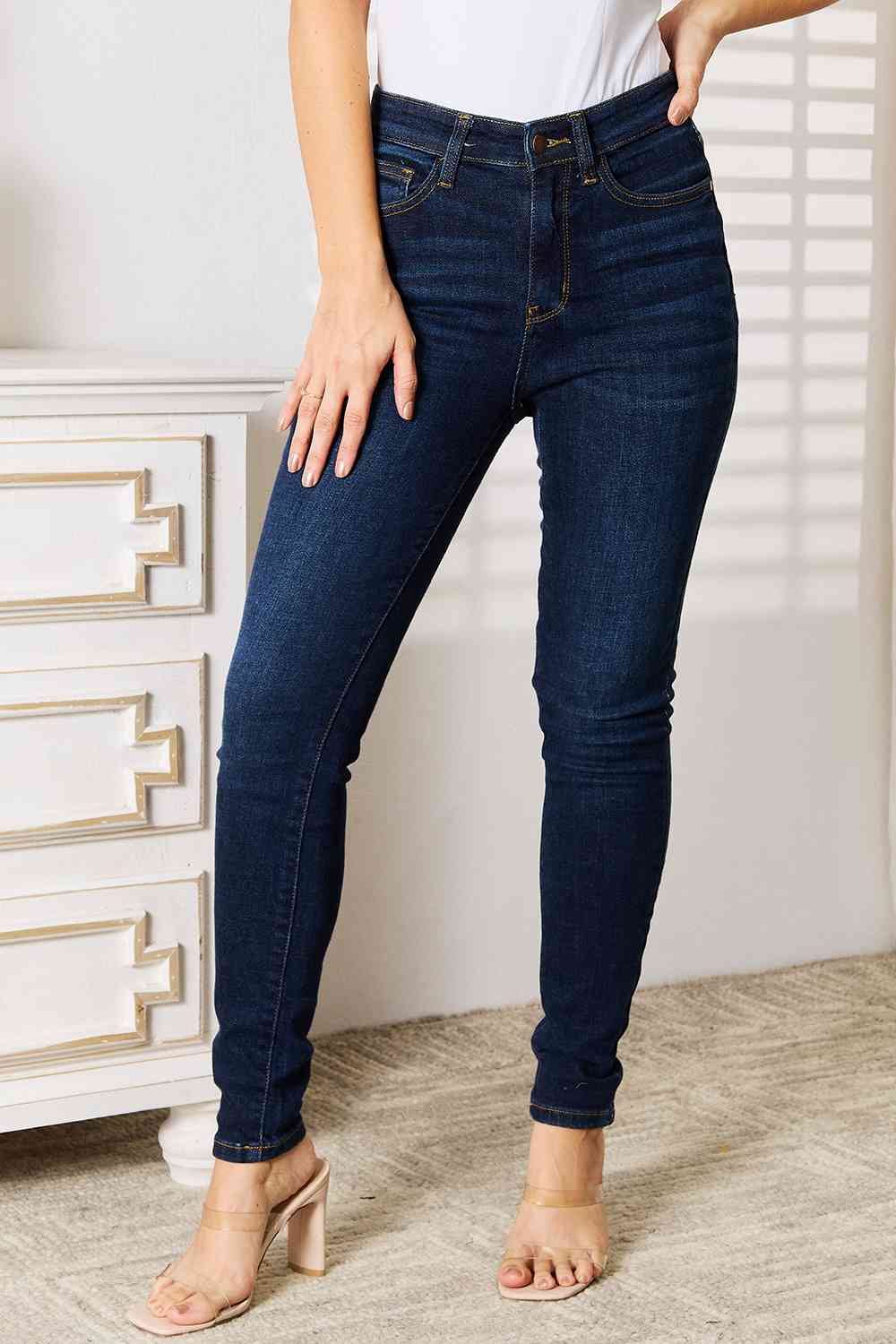 Skinny Jeans with Pockets