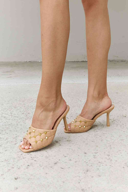 Square Toe Quilted Mule Heels in Nude