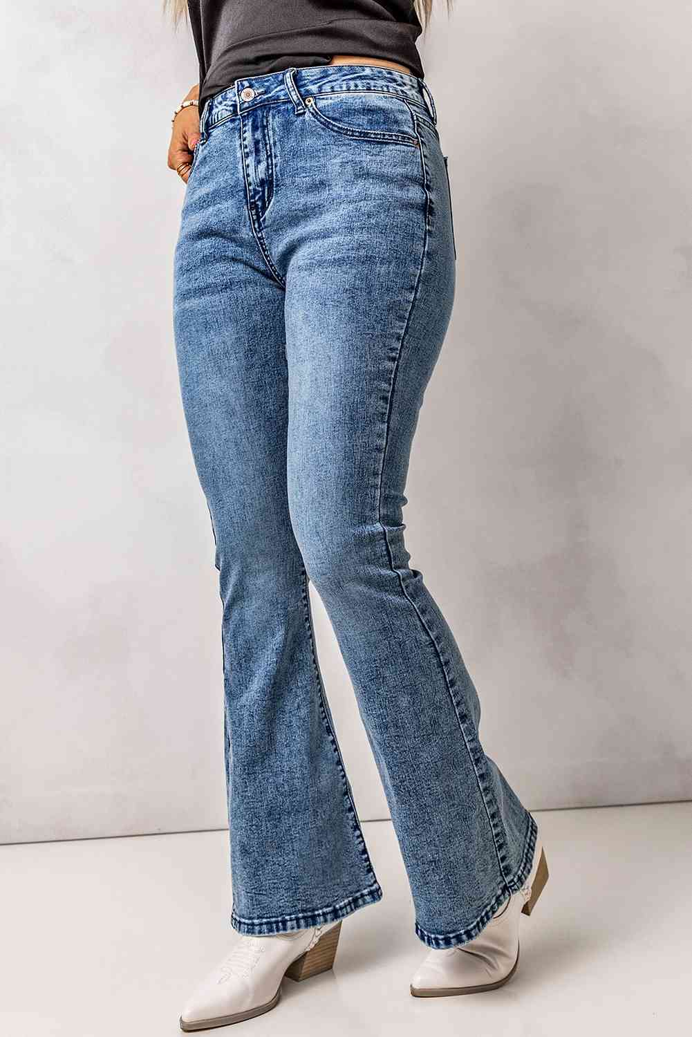 Baeful Vintage Wash Flare Jeans with Pockets