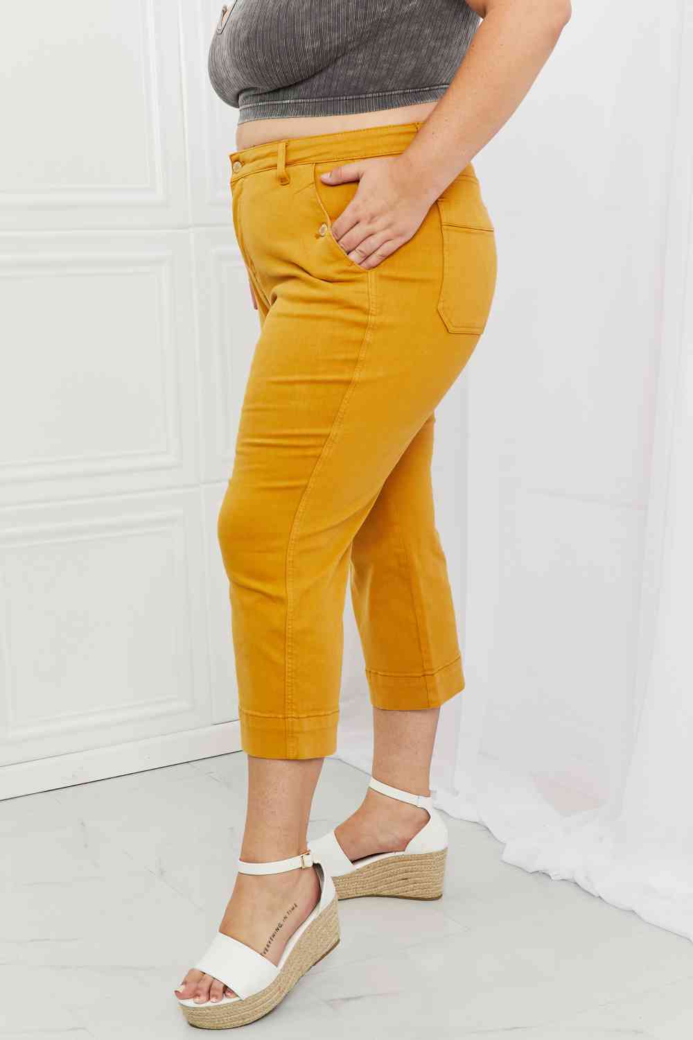 Jayza Straight Leg Cropped Jeans