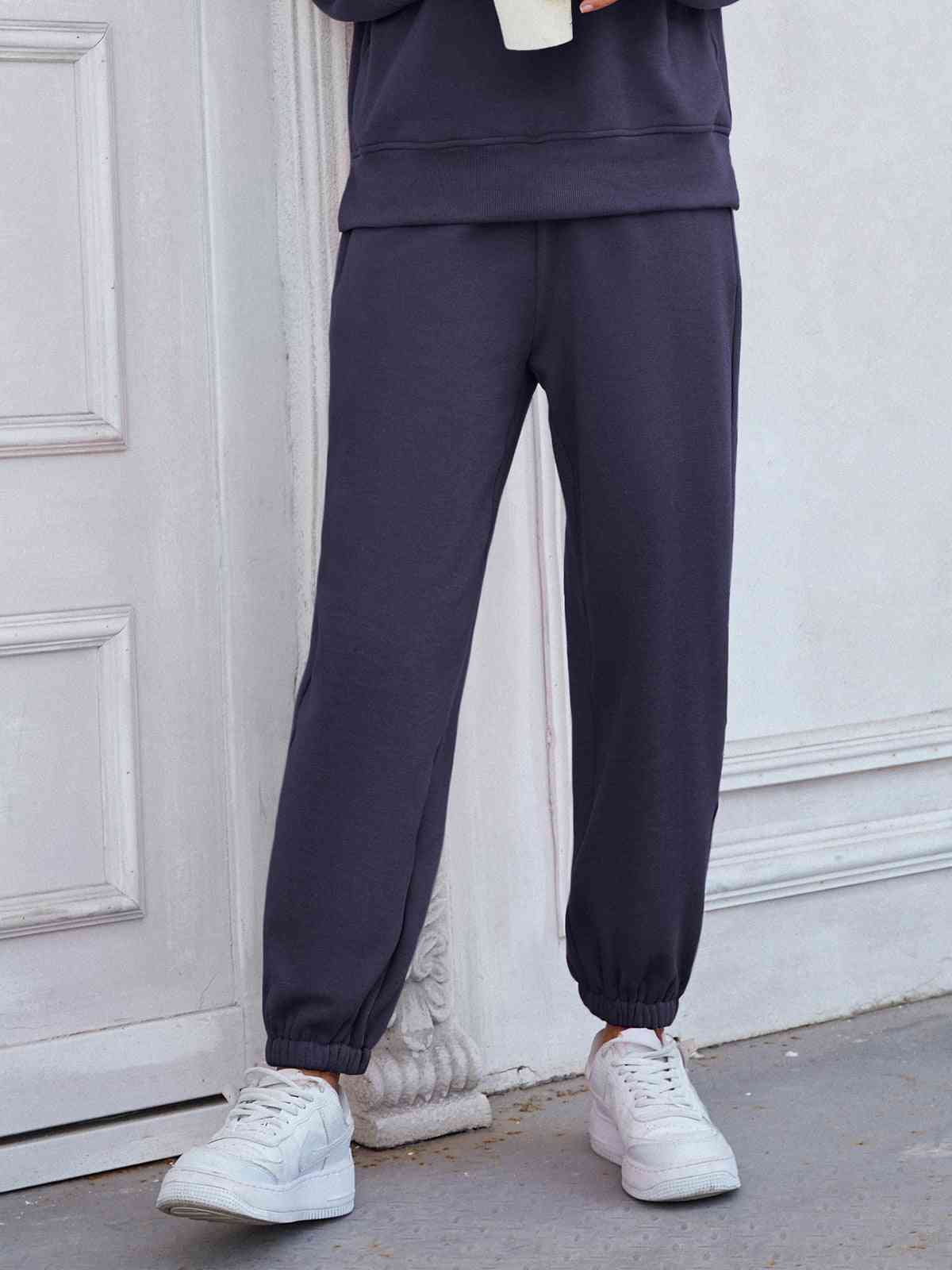 Elastic Waist Joggers with Pockets