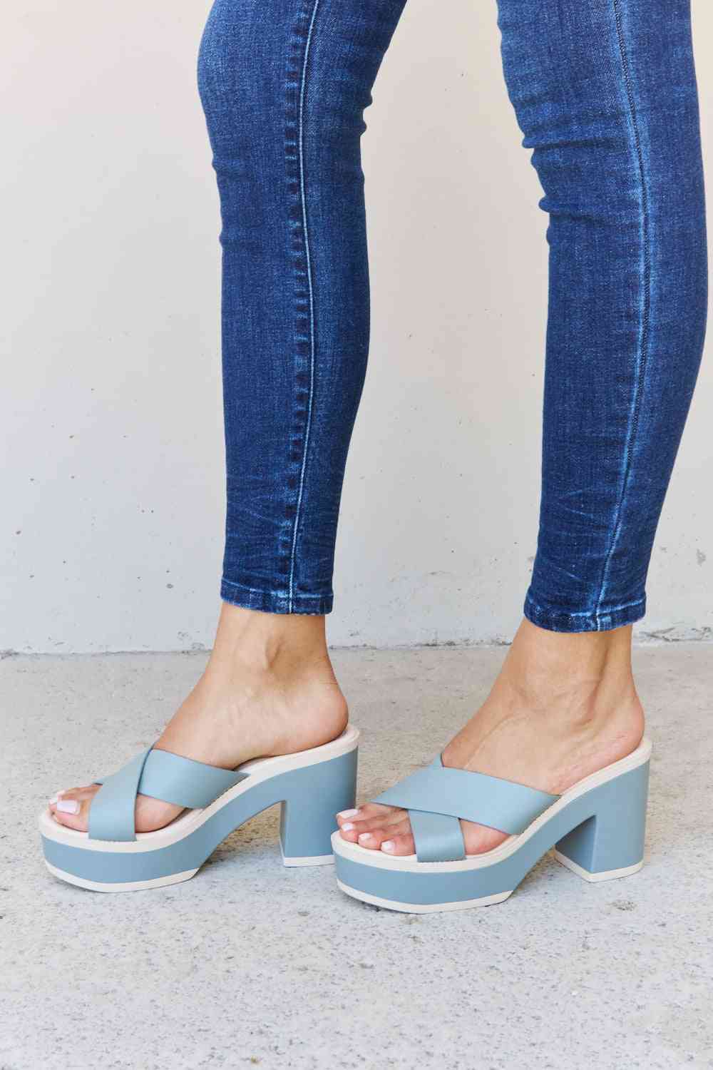 Cherish The Moments Contrast Platform Sandals in Misty Blue