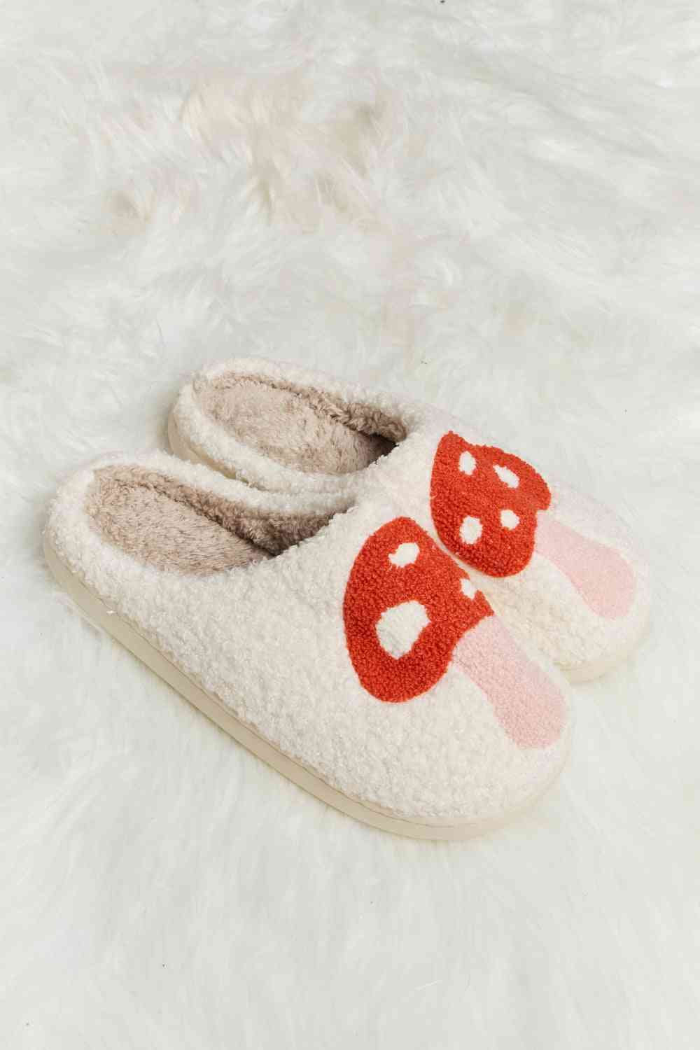 Mushroom Print Plush Slide Slippers