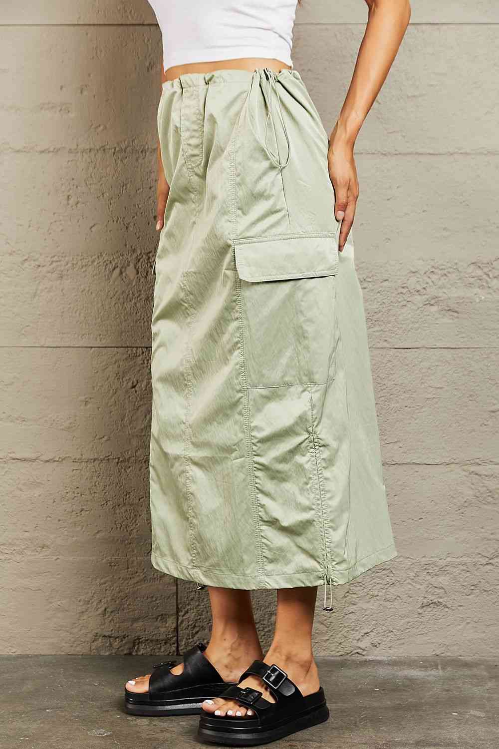 Just In Time High Waisted Cargo Midi Skirt