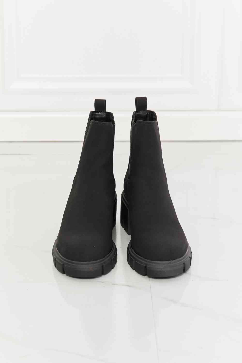 Work For It Matte Lug Sole Chelsea Boots in Black