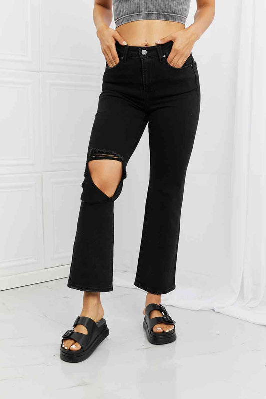 Yasmin Relaxed Distressed Jeans