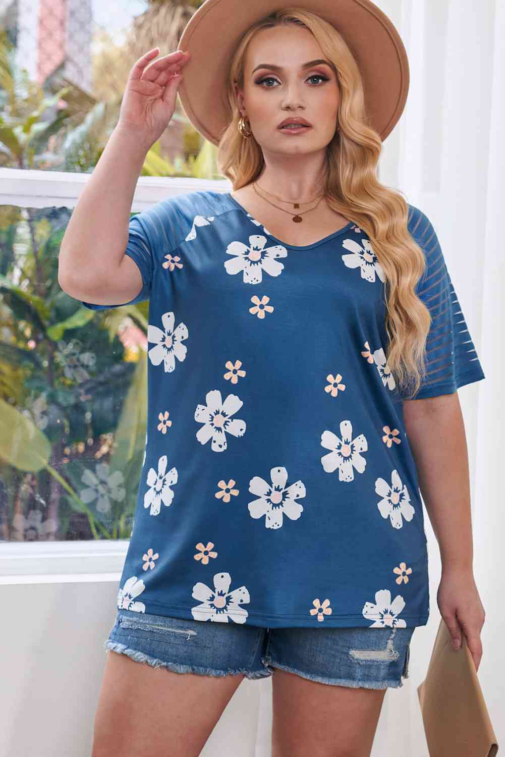 Plus Size V-Neck Raglan Sleeve Tee