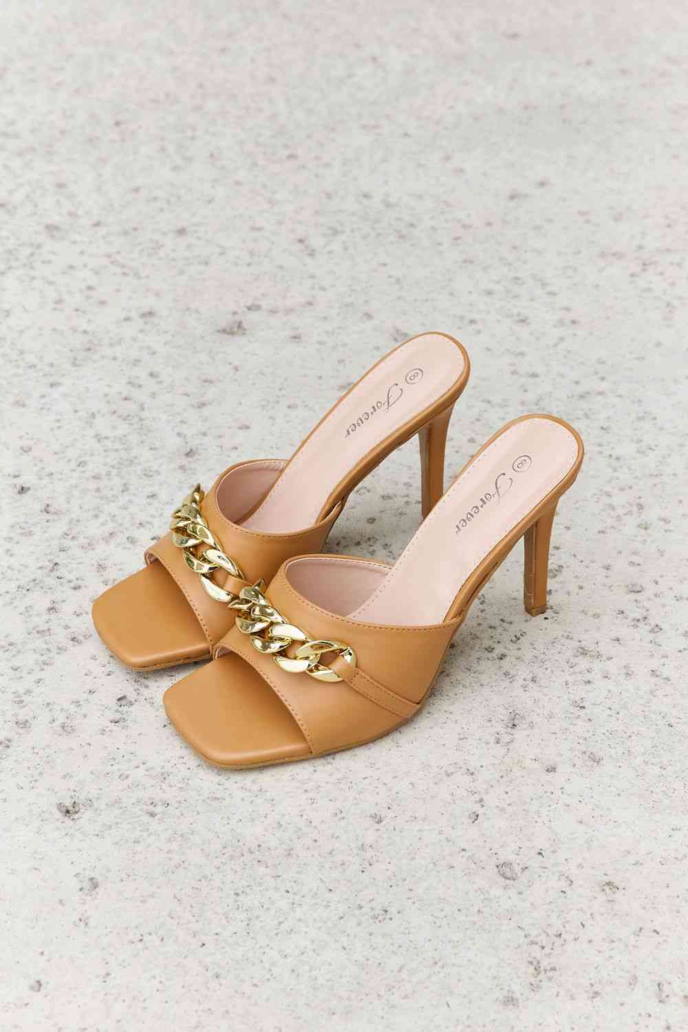 Single Strap Chain Detail Mule Heels in Tan